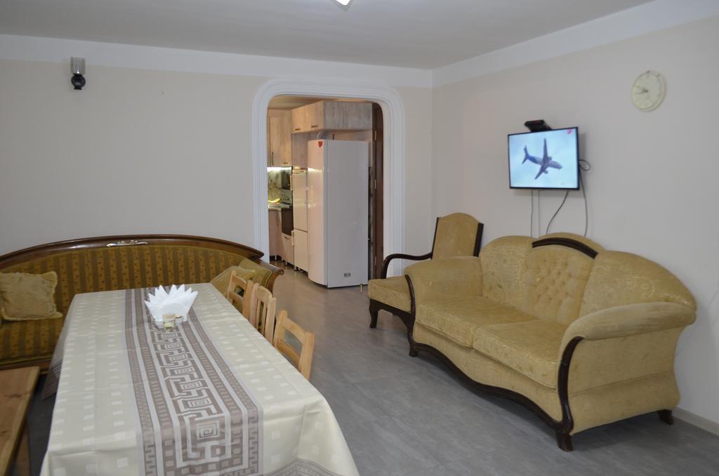 Guest House Gogia Zhabeshi المظهر الخارجي الصورة
